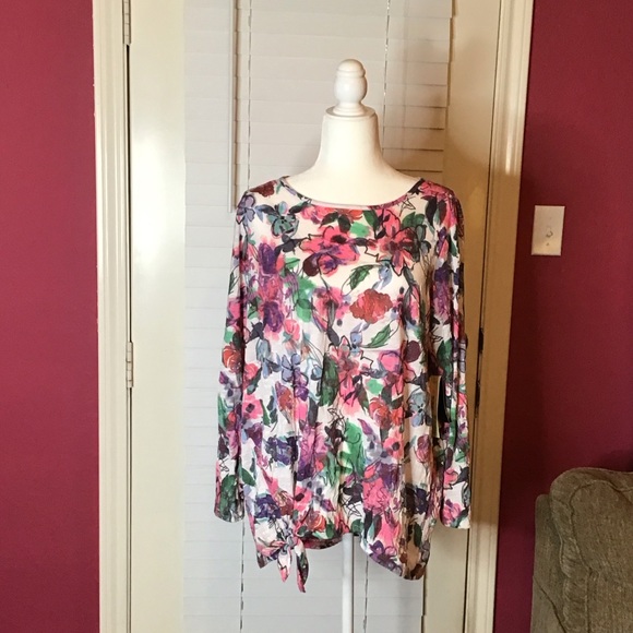 Ali Miles Tops - Ali Miles Multicolor Floral Blouse NWT